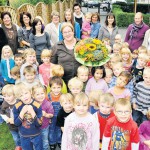 Tausende Kinder lauschten auf ihrem Schoß