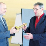 Ehemaliger Steinhagener Pfarrer leitet Arbeitsgruppen des Projekts »Soziales Lernen«