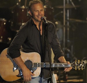 Kevin Costner & Modern West am 06. März (Samstag) 2010 in Halle Westfalen Germany