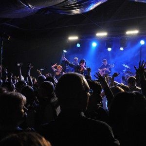 Pfingstball Oesterweg, mit der Band den skydogs