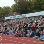 Sperrung der Straße Caldenhofer Weg und Parkplatzsituation am Kurt-Nagel-Parkstadion am 27.06.2010 