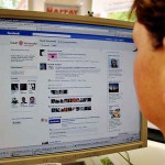 Eine Stadt auf einen Klick: Versmold ist jetzt mit einer eigenen – offiziellen – Präsenz im Internet-Netzwerk Facebook vertreten. Die ursprünglich soziale Kontaktbörse wird immer mehr auch für Marketing-Auftritte von Unternehmen genutzt. Foto: S. Derkum