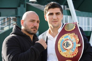 Internationale Boxgala am 02. April 2011 im GERRY WEBER STADION in HalleWestfalen: Einen ersten verbalen Schlagabtausch vor ihrem WM-Fight lieferten sich WBO-Weltmeister Marco Huck (rechts) und der Italiener Giacobbe Fragomeni (links). © GERRY WEBER WORLD (HalleWestfalen)