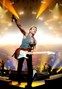 So kennt man Peter Maffay: Energiegeladen und rockend zum Tour-Auftakt in Bad Segeberg. Am 17. Juni steht der sympathische Deutsch-Rocker zum achten Mal auf der Bühne im GERRY WEBER STADION in HalleWestfalen.