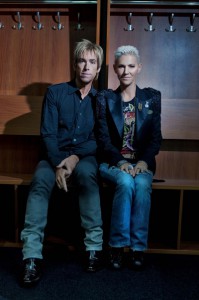 Roxette schrieben mit fetzigen Songs und soften Balladen jahrzehntelange Musikgeschichte und dominierten weltweit die Hitparaden. Nun gastiert Schwedens Superstar-Duo im Rahmen ihrer >Back With Their Greatest Hits!<-Tournee am 14. Oktober zum ersten Mal im GERRY WEBER STADION in HalleWestfalen. 