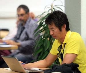 Weltweites Medieninteresse bei den 21. GERRY WEBER OPEN 2013: Zahlreiche internationale Journalisten wie Kenshi Fukuhara vom japanischen TV-Sender „WOWO TV“ berichten in die ganze Welt. © GERRY WEBER OPEN (HalleWestfalen) 